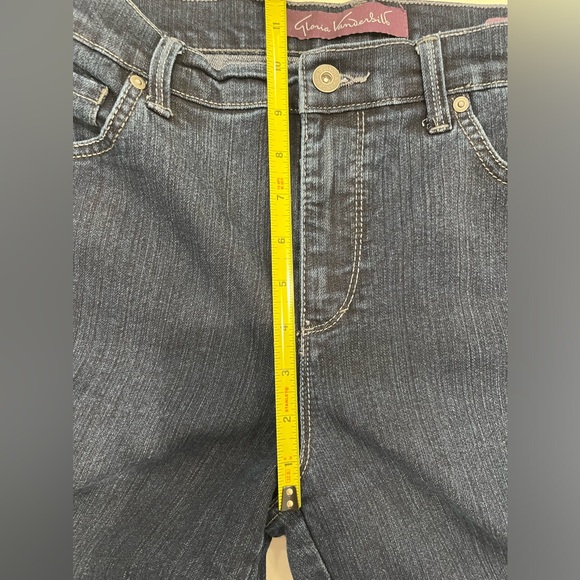 Gloria Vanderbilt Amanda Jeans Size 6. Excellent condition. - Picture 6 of 9